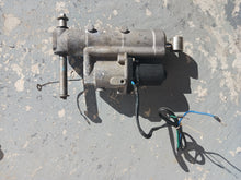 Cargar imagen en el visor de la galería, BF 40 45 50 honda outboard parts trim lower unit powerhead, cylinder head