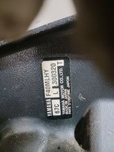 Load image into Gallery viewer, F40 Yamaha 20inch midsection shock absorber, brackets, steering arm, pivot assy