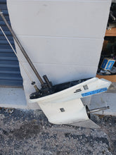 Cargar imagen en el visor de la galería, 150 200 225 250 Johnson looper LEFT HAND Counter Rotation LEFT 25 inch lower unit 0435740 two stroke