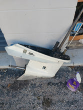 Cargar imagen en el visor de la galería, 150 200 225 250 Johnson looper LEFT HAND Counter Rotation LEFT 25 inch lower unit 0435740 two stroke