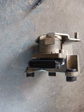 Load image into Gallery viewer, Sensor Unit Yamaha 4.2 liter 200 225 250 300 6CB-8A410-10-00