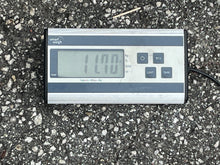 Cargar imagen en el visor de la galería, 85 hp Yamaha TOP COWLING ASSEMBLY 688-42610-L1-EK two stroke c85 1992-1993