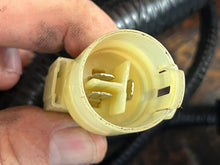 Lade das Bild in den Galerie-Viewer, 1 sold local mar2026—-BF 135 150 hp Honda 32100-ZY5-030 MAIN WIRE HARNESS ASSY | Use from Frame SN 1200962 BF135a