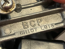 Cargar imagen en el visor de la galería, 90 75 hp Yamaha CARBURETOR 3 bottom 6H1-14303-07-00 TWO STROKE 1992-2003