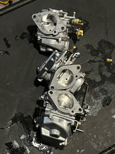 Load image into Gallery viewer, 90 hp Tohatsu CARBURETOR SET 3L9032000 9032070 9032100 TWO STROKE 1996-2002