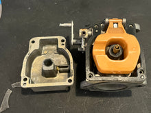 Load image into Gallery viewer, 115 hp Mercury WME 11 CARBURETOR SET 3301-9532A12 9532A13 9532A14 9532A15 two stroke 4 Cylinder 1988-1993 3301-9532