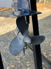 Cargar imagen en el visor de la galería, BF 7.5 hp Honda four stroke outboard BF75 short shaft tiller steer