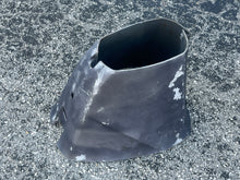 Cargar imagen en el visor de la galería, f 90 75 hp Yamaha BOTTOM COWLING APRON 67F-42741-01-8D four stroke 2005-2017 some 115 hp compatibility