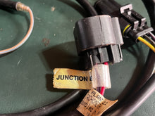 Lade das Bild in den Galerie-Viewer, Mercury TACHOMETER gauge HARNESS 84-879979A1 smartctaft Verado