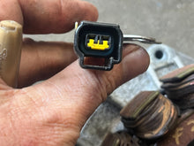 Lade das Bild in den Galerie-Viewer, f 250 hp Yamaha BASE ASSEMBLY stator pulser 6P2-81460-00-00 four stroke 2005-2018 PULSER COIL 6P2-85580-00-00