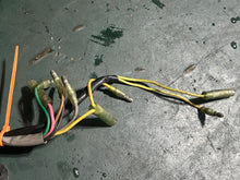 Lade das Bild in den Galerie-Viewer, 80 - 225 hp Yamaha 6K1-01 dual ignition control uni 6K1-82570-01-00 6K1-82570-02-00 two stroke 1987