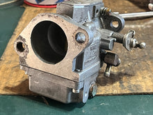 Lade das Bild in den Galerie-Viewer, sold ebay april2024—-60 hp Mercury 821854T7 Top Carburetor 3301-824854-c1 wme 58-1 TWO STROKE