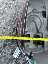 Load image into Gallery viewer, 225 hp Yamaha TOP COWLING 60Y-42610-00-NA two stroke HPDI vmax