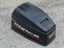 Lade das Bild in den Galerie-Viewer, 90 hp Force Marine 819364A7 TOP COWL ASSEMBLY two stroke outboard 1996 mercury