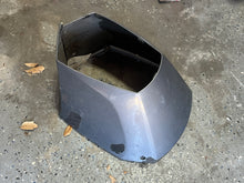 Lade das Bild in den Galerie-Viewer, 250 hp Yamaha bottom cowling APRON 60V-42741-00-8D Two Stroke HPDI 3.3 Liter 2003-2009 some compatibility 200 225 300 hp