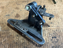 Load image into Gallery viewer, BF 150 135 24628-ZY6-000 SHIFT LINK BRACKET w 17931-ZY6-000 THROTTLE ARM 2004-up FOUR STROKE