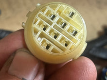 Cargar imagen en el visor de la galería, DF 175 hp Suzuki 36610-87j10 engine WIRING HARNESS four stroke 2006-2011