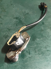 Load image into Gallery viewer, DT 90 150 175 200 225 hp Suzuki THROTTLE VALVE SENSOR 37810-87D13 two stroke 1987-1999