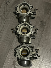 Load image into Gallery viewer, 250 hp Yamaha CARBURETORS 1-3-5 61A-14100-03-00 61A- 14101-03-00 61A-14102-03-00 two stroke 76 degree