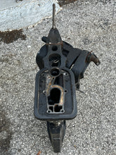 Load image into Gallery viewer, 25 hp Mercury 9098A5 Driveshaft HOUSING 20” LONG SHAFT two stroke 1997 822237A3 SWIVEL BRACKET 822238A9 SWIVEL HEAD 8796A7 8796A9 brackets