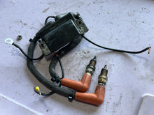 Cargar imagen en el visor de la galería, 150 - 300 hp Evinrude e-tec DUAL IGNITION COIL 0586854 two stroke 2005-2008