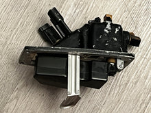 Load image into Gallery viewer, 200 175 150 hp Mercury ProMax VAPOR SEPARATOR 814011 COVER KIT 814010 REGULATOR 15027 two stroke 1993-1995