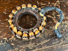 Load image into Gallery viewer, 200 225 250 300 hp Evinrude E -Tec 0586948 STATOR ASSEMBLY 586948 two stroke