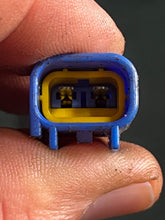 Load image into Gallery viewer, 150 - 300 hp Yamaha FUEL FILTER water seperator 68F-24560-10-00 Two Stroke vmax HPDI 2003-2008