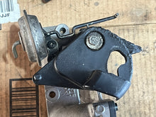 Load image into Gallery viewer, f 100 90 80 hp Yamaha 67F-13641-00-94 MANIFOLD 1,  DIAPHRAGM 67F-14369-00-00 1999-2003 four stroke