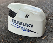 Load image into Gallery viewer, DF 150 hp Suzuki ENGINE COVER SET WHITE 61410-96881-Y5S 61420-96810-Y5S four stroke 2014-2016 needs gasket