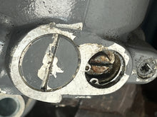 Cargar imagen en el visor de la galería, sold shopify june2025——BF 40 50 hp Honda 56000-ZV5-822ZA ptt POWER TRIM-TILT 56000-ZV5-823ZA pre ‘97-2005