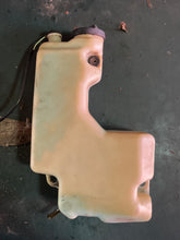 Load image into Gallery viewer, 90 hp Tohatsu Nissan OIL TANK 90A 3B7710102 LEVEL SENSOR 3B7710201 Two Stroke