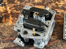 Cargar imagen en el visor de la galería, DF 25 hp Suzuki 13200-95J00 CARBURETOR twin V STARTER ASSY 13368-95J00 Four Stroke 2006-2014