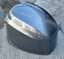 Load image into Gallery viewer, F200 f 225 hp Yamaha TOP COWLING no decals Four Stroke LOCAL PICK UP ONLY