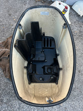 Cargar imagen en el visor de la galería, DF 200 hp Suzuki ENGINE COVER 61403-96890-Y5S four stroke 2019