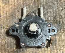Load image into Gallery viewer, BF 225 200 175 hp Honda 16700-zy3-a01 fuel pump assy FOUR STROKE 2005-up