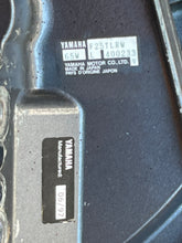 Cargar imagen en el visor de la galería, F 25 hp Yamaha 20” Long MIDSECTION with SWIVEL 65W-43311-10-4D UPPER CASING 65W-45111-10-4D EXHAUST 65W-41137-04-94 BRACKETS 65W-43111-02-4D 65W-43112-02-4D four stroke 1998-2015