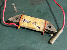 Lade das Bild in den Galerie-Viewer, 40 35 25 hp Tohatsu Nissan EXCITER COIL 3G2060210 two stroke 40c OEM