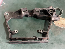 Load image into Gallery viewer, 200 225 hp Johnson Evinrude ELECTRICAL BRACKET 0583997 0584975 two stroke v6 some 120-250 hp compatibility