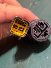 Cargar imagen en el visor de la galería, 115 130 hp Yamaha STATOR generator 6N7-85510-00-00 two stroke 1990-2006