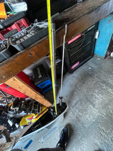 Cargar imagen en el visor de la galería, 225 hp Johnson Evinrude 30” GEAR CASE ASSY lower unit 5001614 0438045 two stroke 1998 29.25 inch from water pump to driveshaft 150-250hp