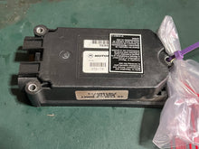 Load image into Gallery viewer, 40 30 hp Mercury Yamaha ECM ENGINE CONTROL MODULE with bolts 856178T3 856178 67C-85540-00-00 four stroke 2000