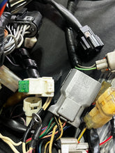 Lade das Bild in den Galerie-Viewer, DF 90 115 140 Suzuki 36610-90J80 HARNESS WIRING oem FOUR STROKE 2006-10