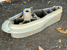 Cargar imagen en el visor de la galería, BF 75 90 115 130 hp Honda 40202-ZW1-710ZA gear case EXTENSION SEPARATOR with mounting studs 1997-2007+ four stroke