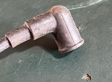 Load image into Gallery viewer, OEM 75 85 90 hp Yamaha 688-85570-11-00 Ignition coil cm61-30 1989-96 two stroke 5” boot cord