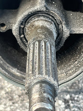 Cargar imagen en el visor de la galería, 200 225 250 hp Yamaha HPDI 20” LOWER UNIT 60X-45300-10-NA Gearcase Assy TWO STROKE 2003-2009