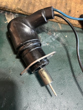 Load image into Gallery viewer, sold local aug7-2024———50 40 hp Yamaha CARBURETOR SET 62X-14301-00-00 14302 14303 1995-2003, 62X-14301-10-00 14302 14303 two stroke 2004-2009