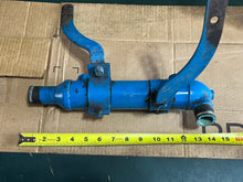 Lade das Bild in den Galerie-Viewer, Pleasurecraft Crusader 98259 98279 Transmission Oil Gear Cooler 1991-up inboard