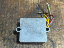 Load image into Gallery viewer, 90 75 Force 815279T5 Voltage REGULATOR rectifier TWO STROKE 1996