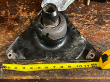 Lade das Bild in den Galerie-Viewer, 3.0 4.5 Liter Mercruiser ENGINE COUPLER 18643A5 v6 v8